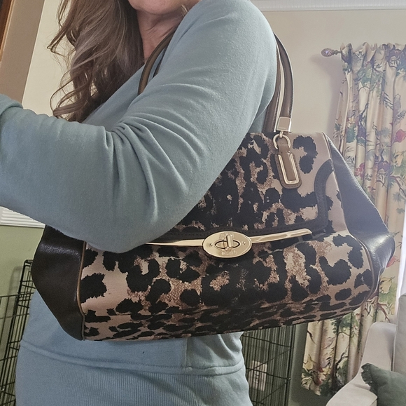 Coach Leopard Madison Handbag 25642 with COA certificate - Picture 13 of 14